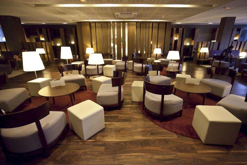 Hotel Mediterraneo Росес Екстериор снимка